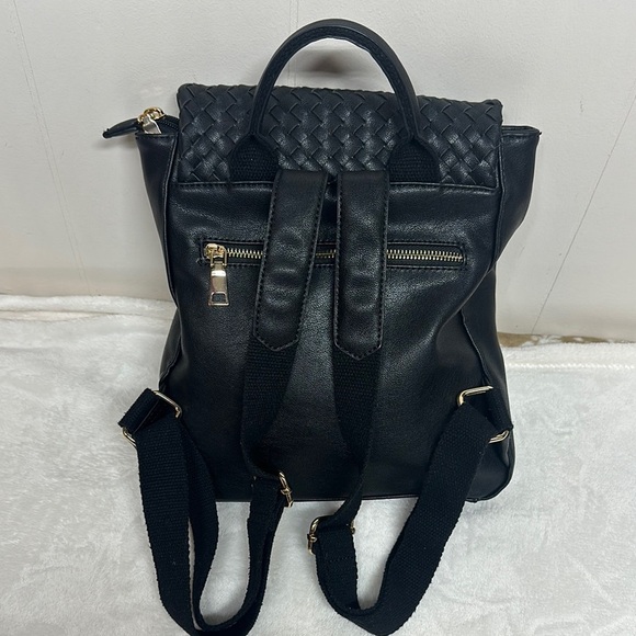 Moda Luxe Black Weaved  Backpack - Picture 3 of 13
